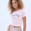 Aux Femmes Notes bleues Destination | Malibu 1992 Graphique T-Shirts Bebe Rose Clair