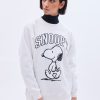 Aux Femmes Aéropostale Culture Pop | Peanuts Snoopy - Sweat-Shirt Surdimensionne A Col Ras Du Cou Et Graphique Creme