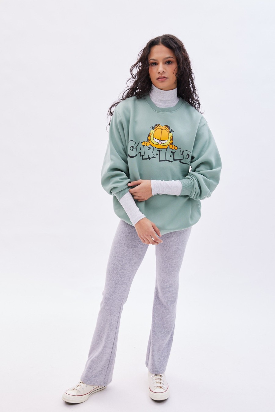 Aux Femmes Aéropostale Culture Pop | Sweat-Shirt Surdimensionne A Col Rond Et Graphique Garfield Sage