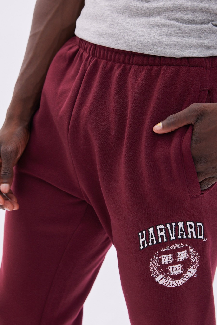 Pour Des Hommes Aéropostale Les Pantalons De Survetement | Pantalon De Jogging Universitaire A Graphique Brode Harvard Bourgogne