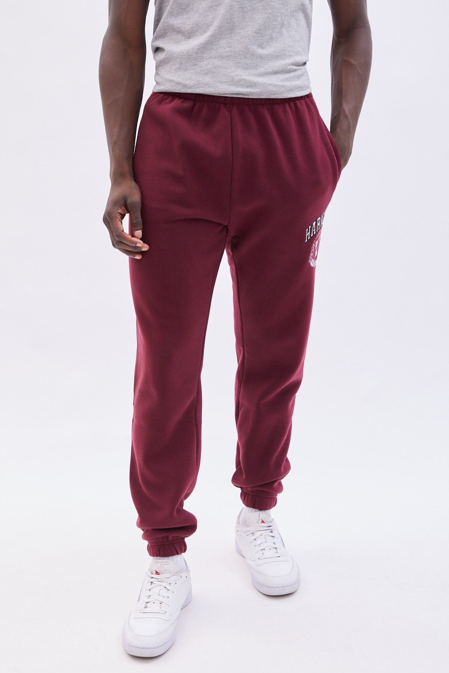 Pour Des Hommes Aéropostale Pantalons De Jogging | Pantalon De Jogging Universitaire A Graphique Brode Harvard Bourgogne