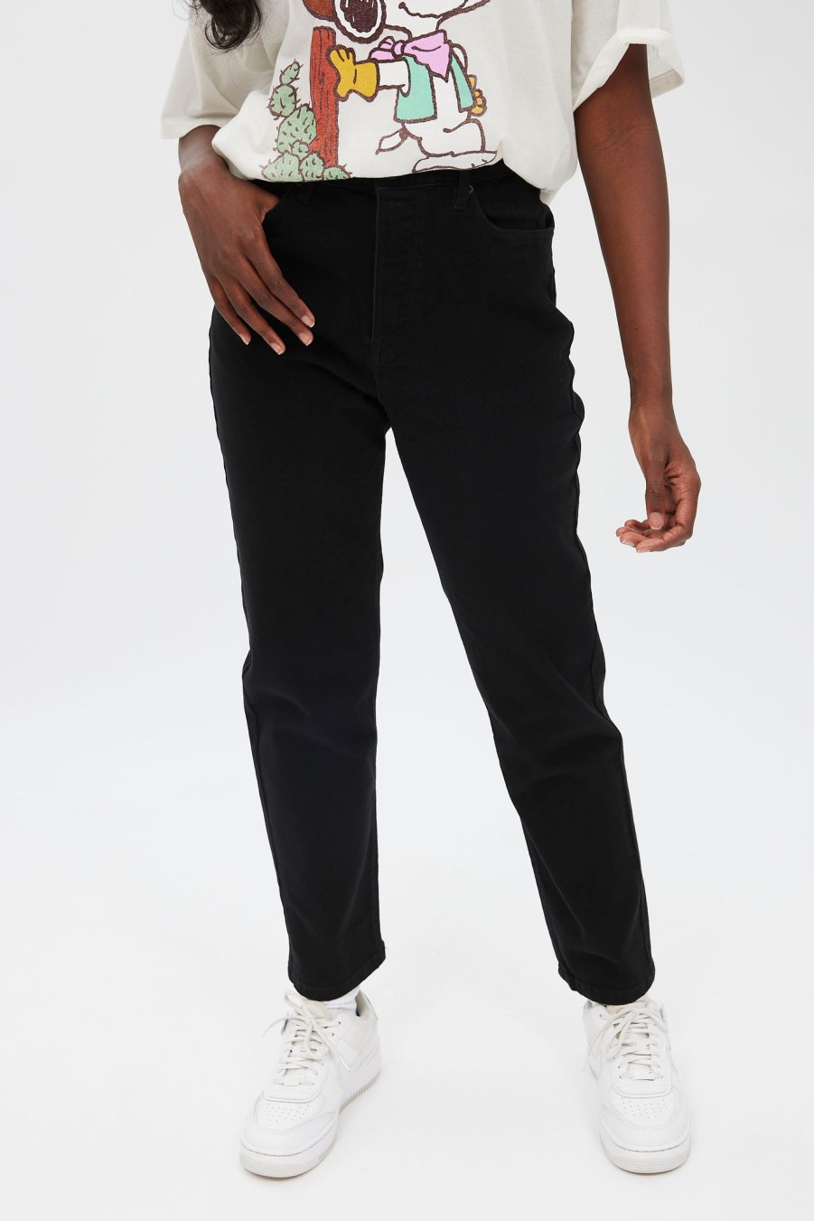 Aux Femmes Notes bleues Jeans | Pantalon Mom A Jambe Droite Et Taille Tres Haute Noir