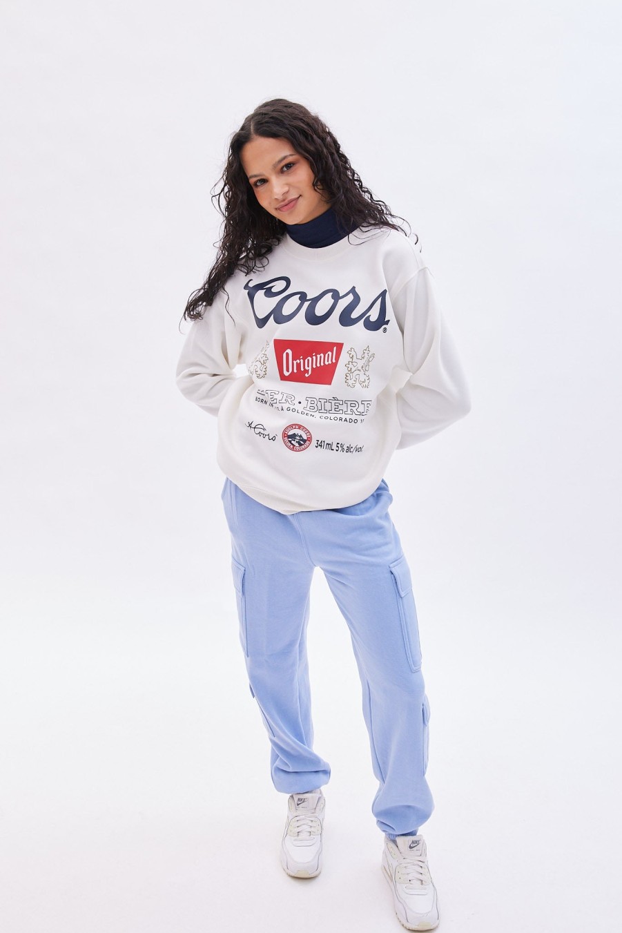 Aux Femmes Aéropostale Sweats A Capuche + Sweat-Shirts | Sweat-Shirt Surdimensionne A Col Rond Et Graphique Coors Light Creme