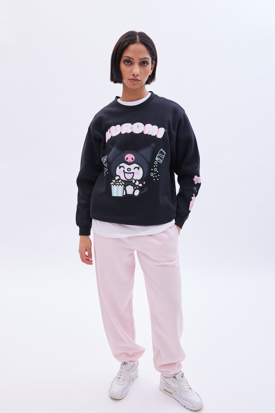 Aux Femmes Aéropostale Sweats A Capuche + Sweat-Shirts | Sweat-Shirt Oversize A Col Ras Du Cou Graphique Hello Kitty Kuromi Noir