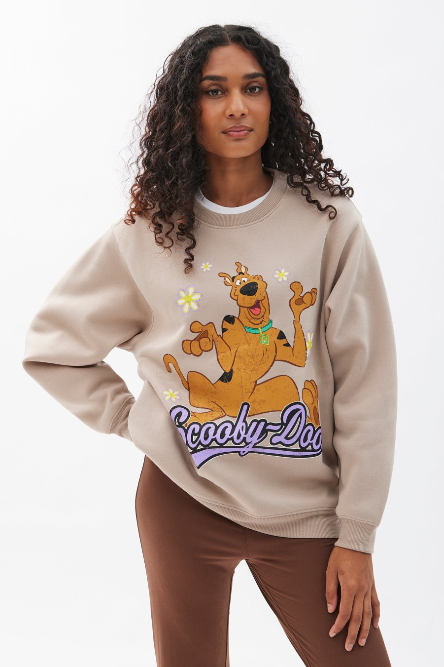 Aux Femmes Aéropostale Sweats A Capuche + Sweat-Shirts | Sweat-Shirt Oversize A Col Ras Du Cou Avec Motif Scooby-Doo Sable